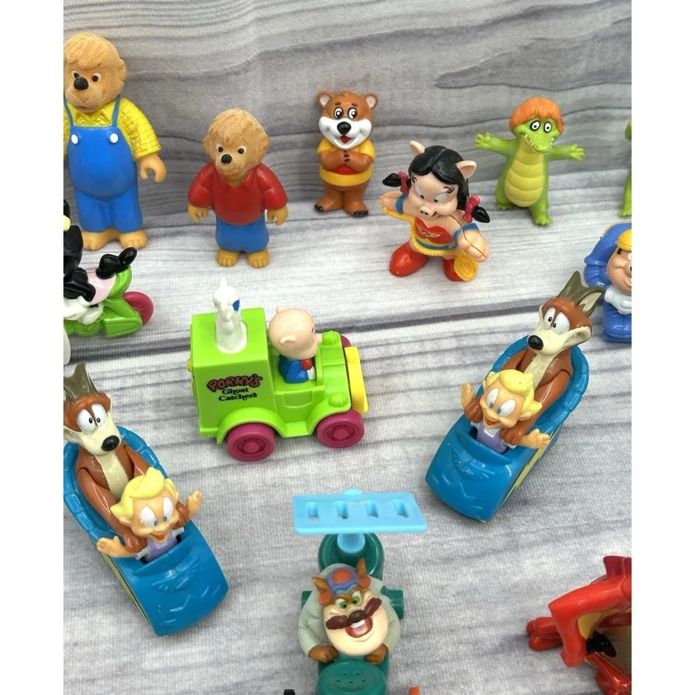 VINTAGE 80'S  90'S MCDONALD'S HAPPY MEAL TOYS - KISSYFUR BERENSTAIN BEARS ‎ *24